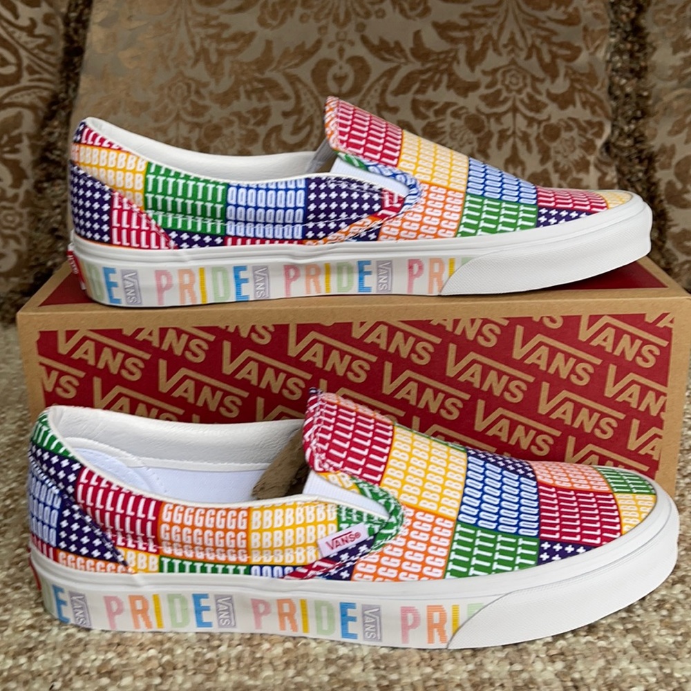Vans Classic Slip On Pride Multi/True White men’s - Picture 2 of 16